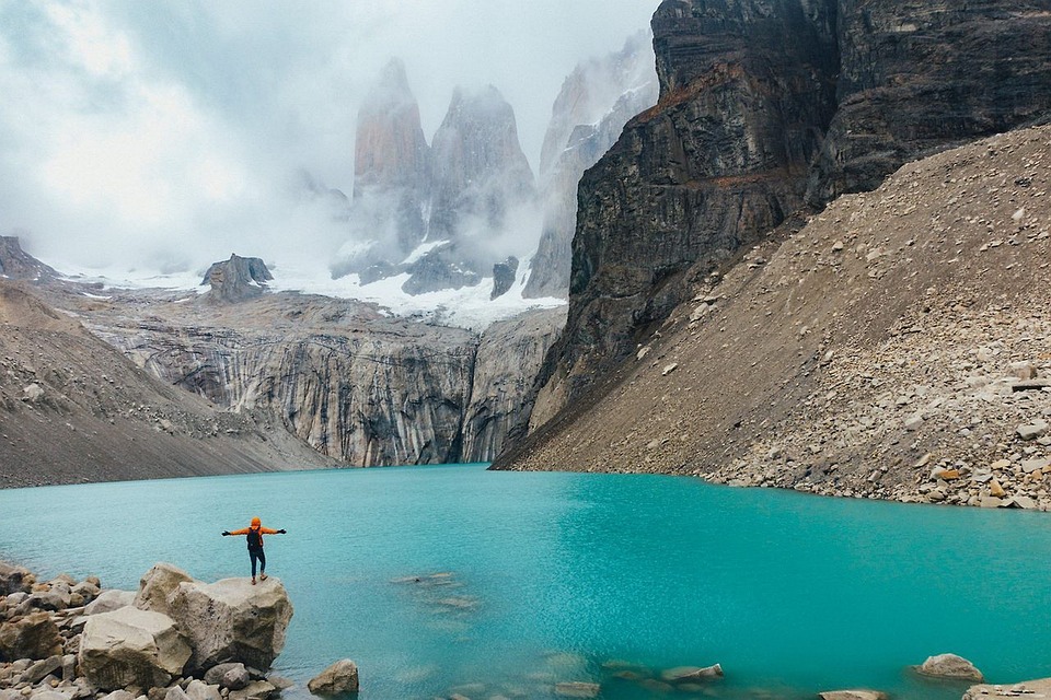 https://legroupevip.com/wp-content/uploads/2024/12/Chili-Parc-torres-del-paine-6356782_960_720.jpg