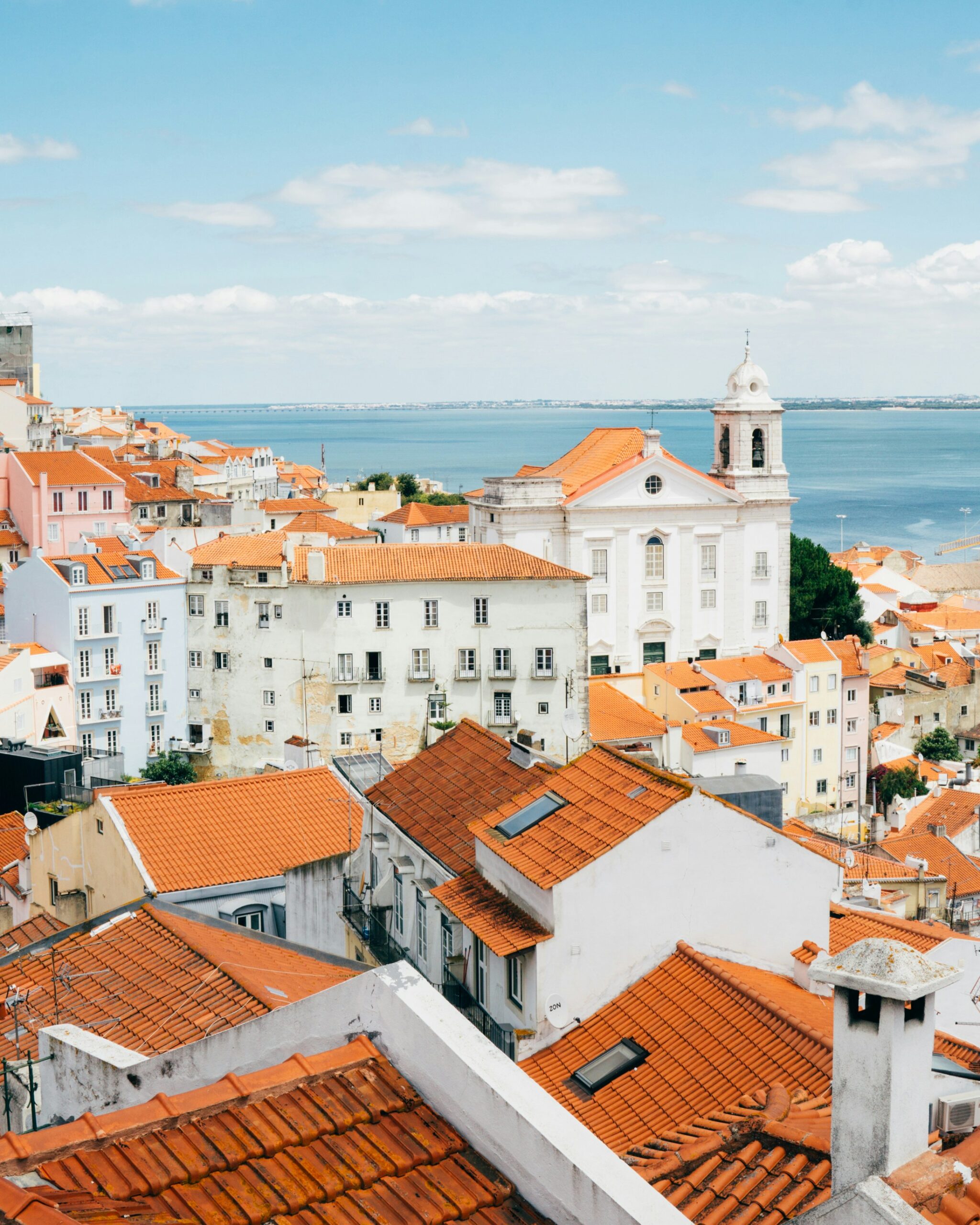 Vue sur les toits de Lisbonne